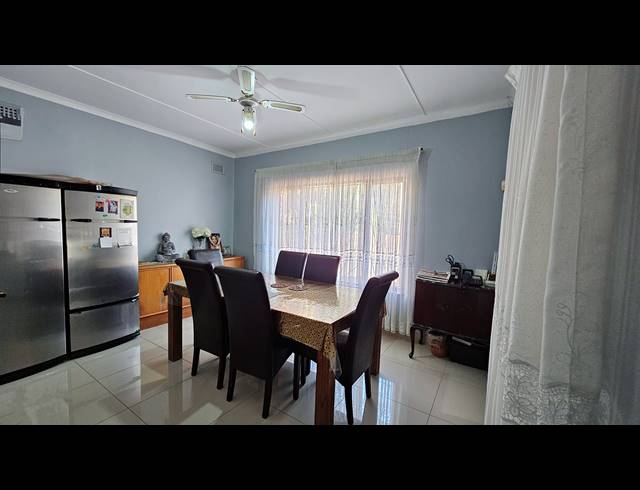 3 BEDROOM FREESTANDING FOR SALE IN RESERVOIR HILLS